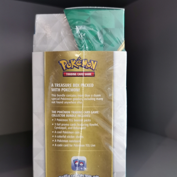 Pokemon 2022 Spring Collection Collector Chest - Picture 3 of 3